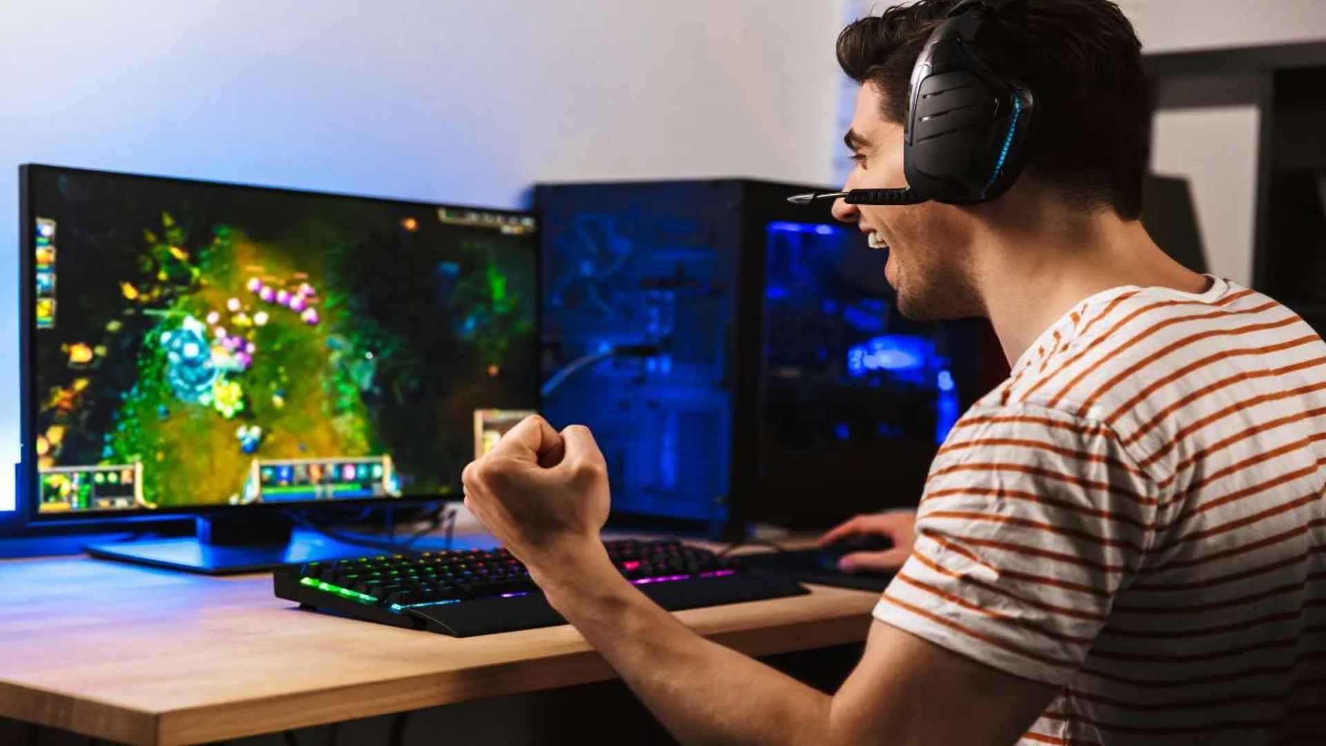 How To Get Badges In CSGO And Complete Their Requirements